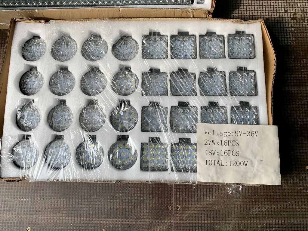 LED LIGHT